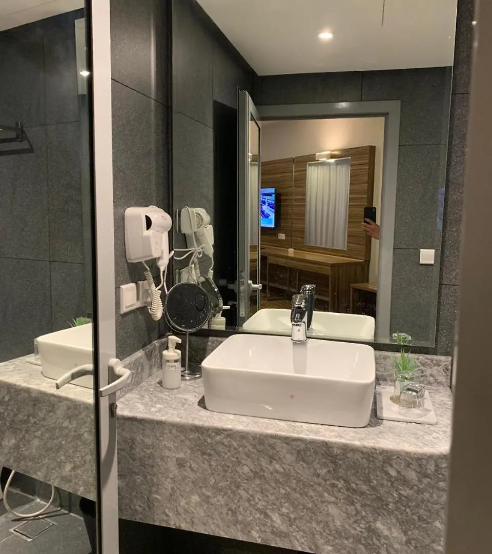 Sas Rtl Hotel Medina